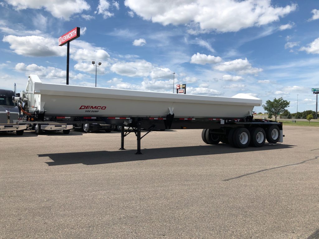 2024 Demco Side Northwest Truck Trailer Sales Fargo Trailer Fargo   068Du000002I5m2 1024x768 