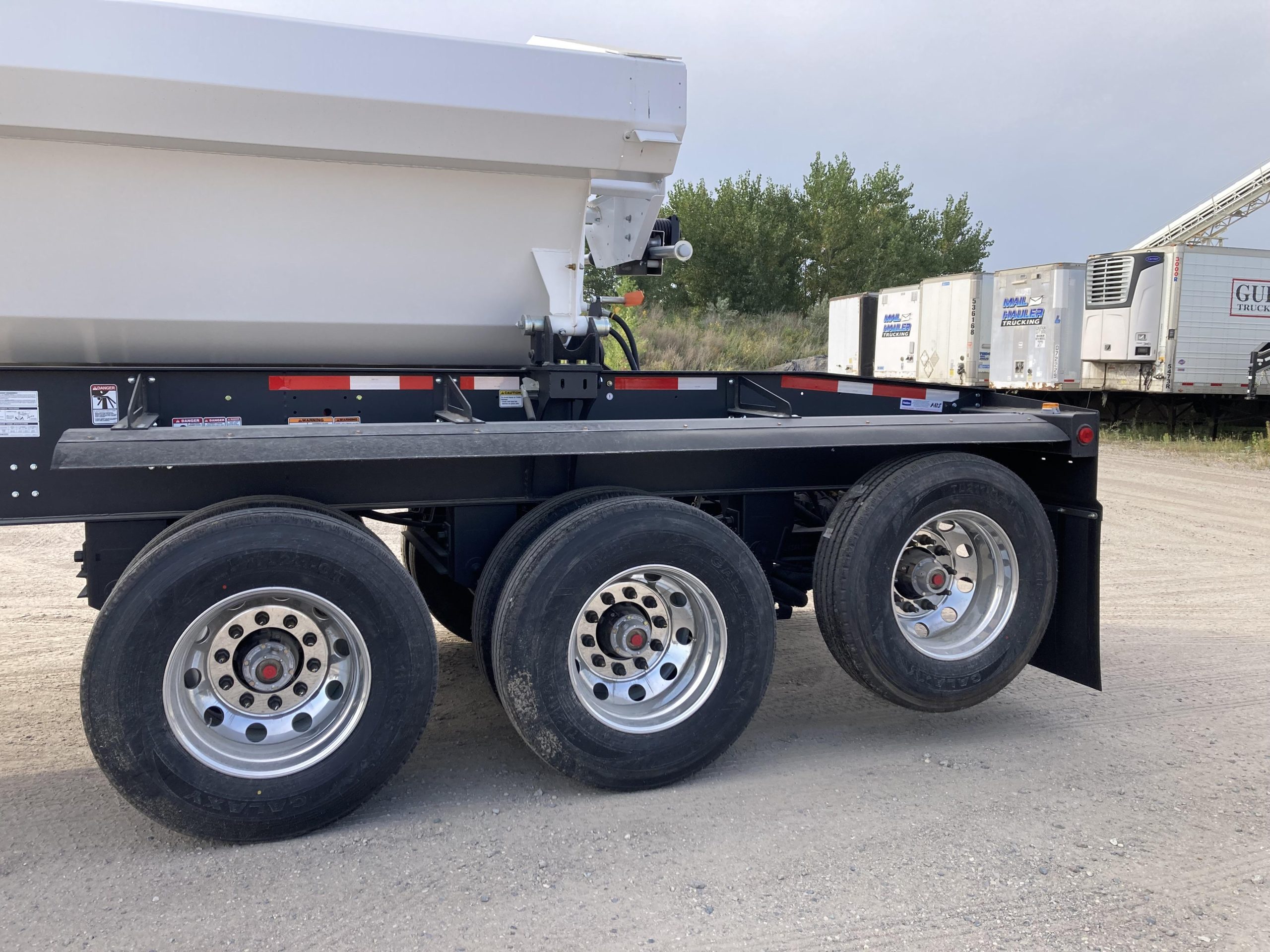 2026 Circle R SIDE DUMP NTS000162-08 2026 Circle R SIDE DUMP NTS000162-08