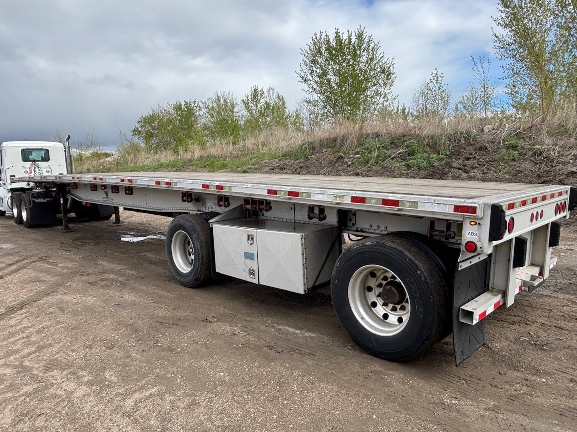 2016 Manac FLATBED 2016 Manac FLATBED - image 3 of 6