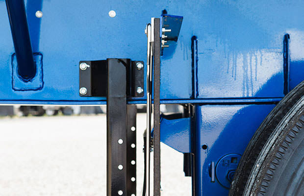 Prestige B-Train prestige-trailers-Heav-duty-mudflaps-2 Prestige B-Train prestige-trailers-Heav-duty-mudflaps-2
