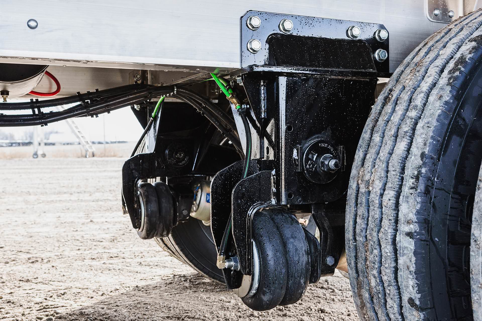 Prestige Tri-axle prestige-trailers-Hendrickson-INTRAAX-system-2 Prestige Tri-axle prestige-trailers-Hendrickson-INTRAAX-system-2