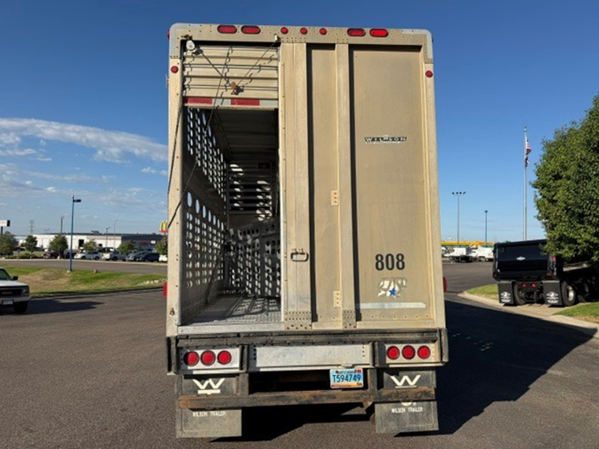 2008 WILSON CATTLE TRAILER 2008 WILSON CATTLE TRAILER - image 5 of 6
