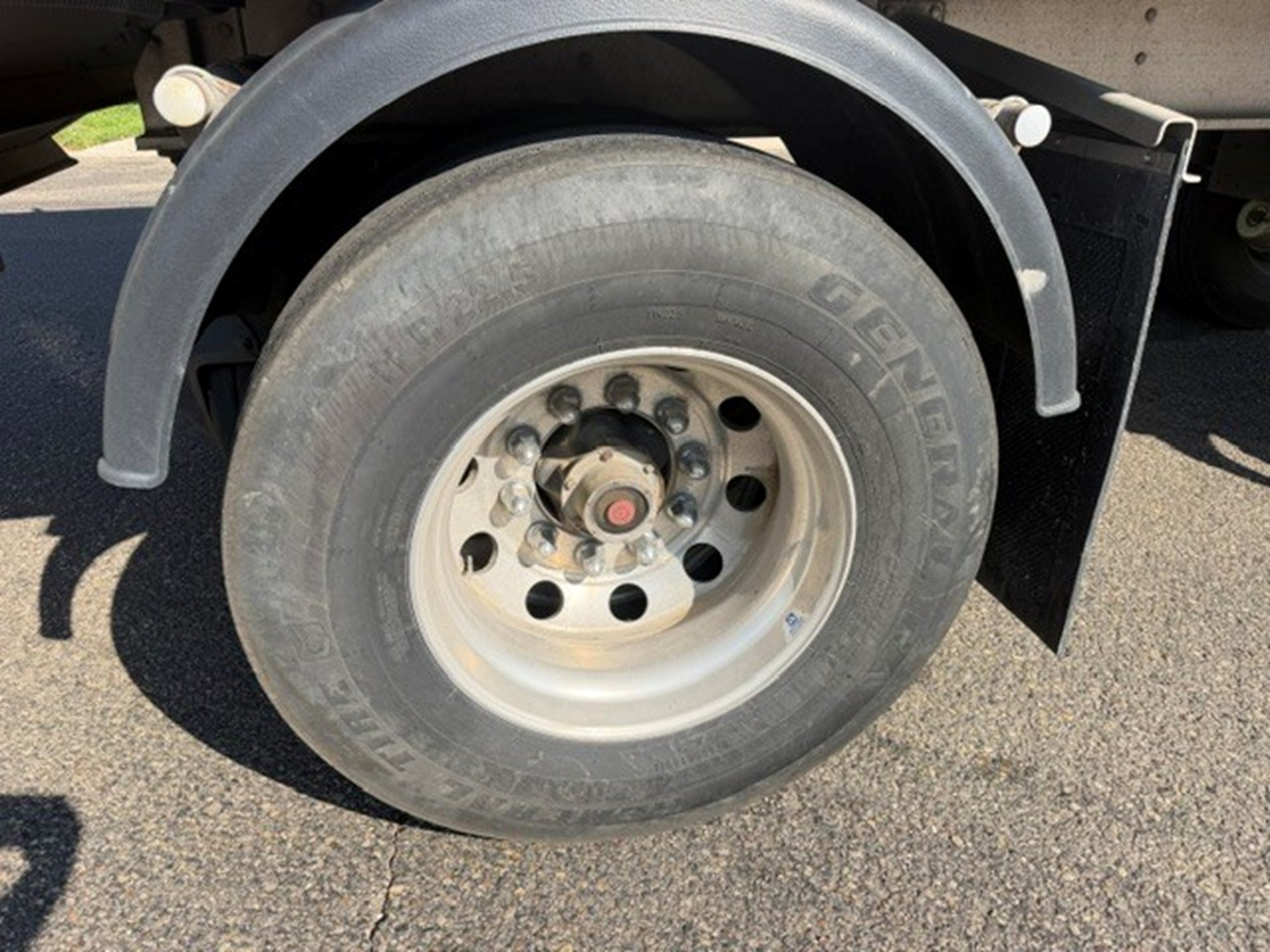 2023 WILSON HOPPER UP2277153-08 2023 WILSON HOPPER UP2277153-08